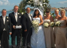Wedding couple with bridal party