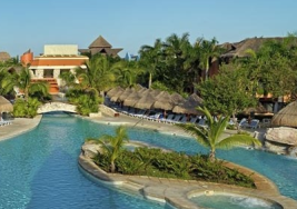 View of pool at Iberostar Paraíso Lindo Hotel